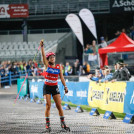 Nathalie Armbruster (GER) freut sich über Platz drei.