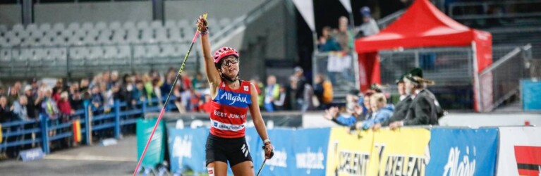 Nathalie Armbruster (GER) freut sich über Platz drei.
