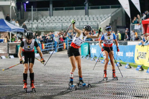 Foto-Finish um Platz neun zwischen Sliva Verbic (SLO) und Maria Gerboth (GER), Veronica Gianmoena (ITA), (l-r).