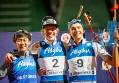 Strahlende Gesichter auf dem Podium: Ryota Yamamoto (JPN), Franz-Josef Rehrl (AUT), Eero Hirvonen (FIN), (l-r).