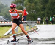 Nathalie Armbruster (GER) beim Start-Ziel-Sieg in Partenen.