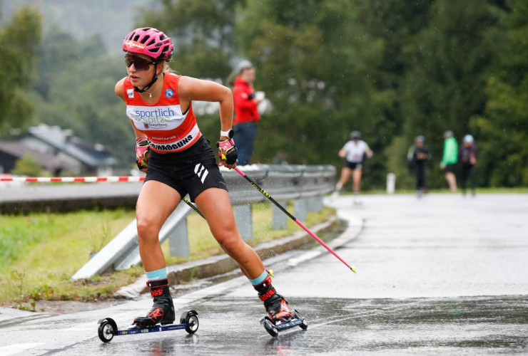 Nathalie Armbruster (GER) beim Start-Ziel-Sieg in Partenen.