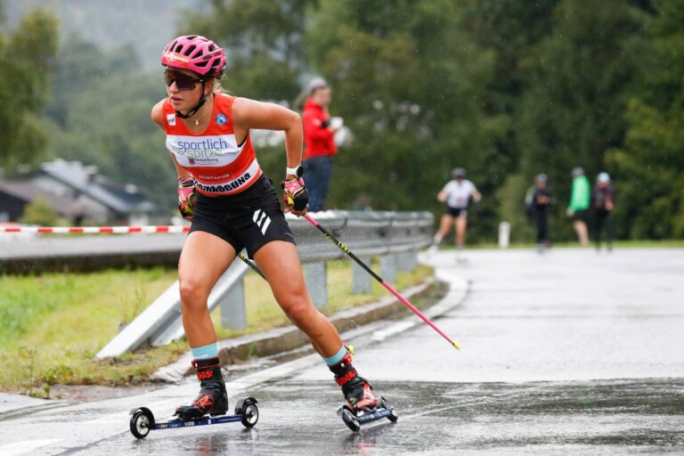 Nathalie Armbruster (GER) beim Start-Ziel-Sieg in Partenen.