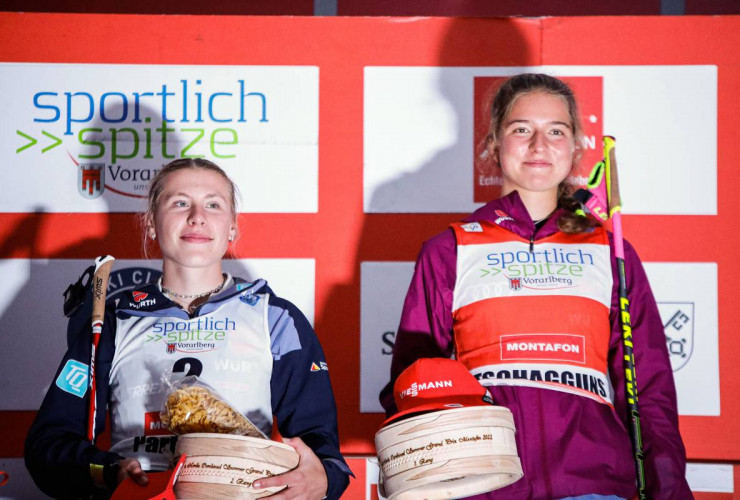 Das deutsche Team feierte einen Doppelsieg mit Jenny Nowak (GER) und Nathalie Armbruster (GER), (l-r).