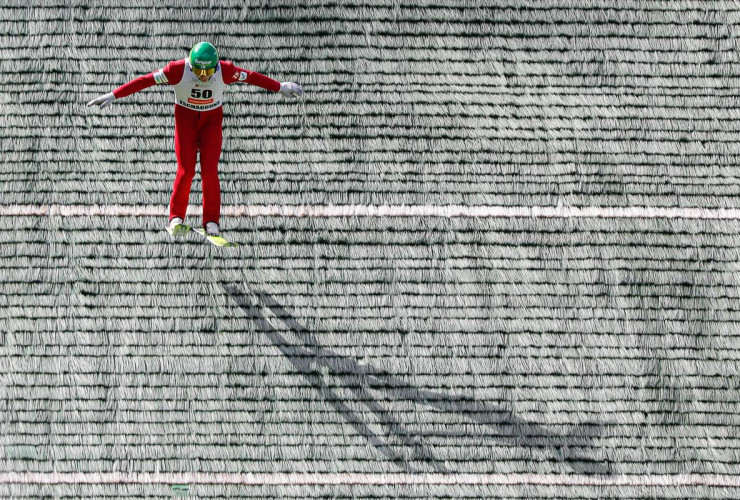 Eero Hirvonen (FIN) zeigte mit 106 Metern die größte Weite des Tages.