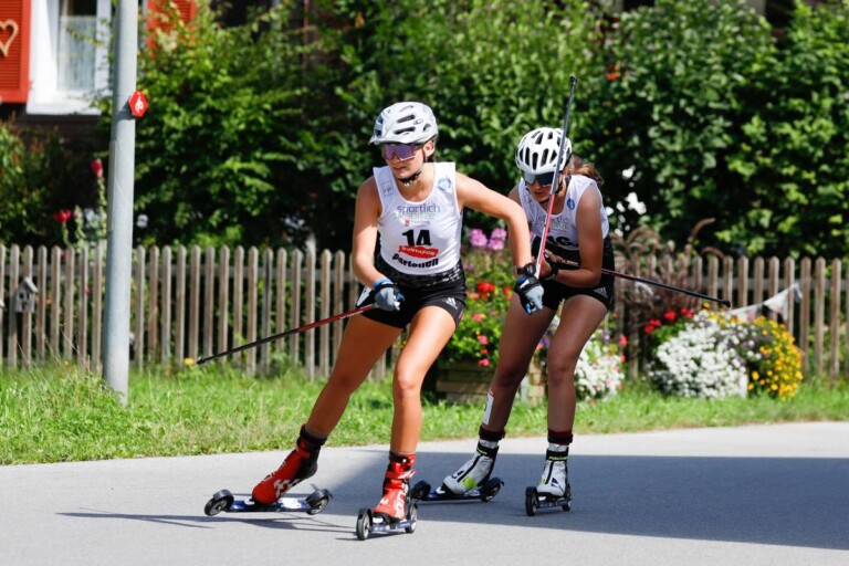 Cindy Haasch (GER), Sophia Maurus (GER), (l-r)