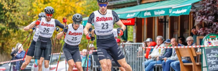 Jakob Lange führt die Verfolgergruppe mit Manuel Faißt und Nick Siegemund an.