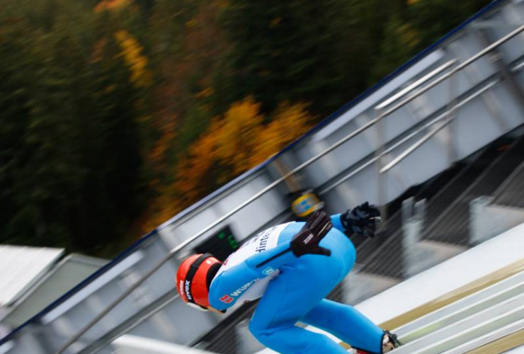 Julian Schmid auf dem Weg zu seinem Sprung