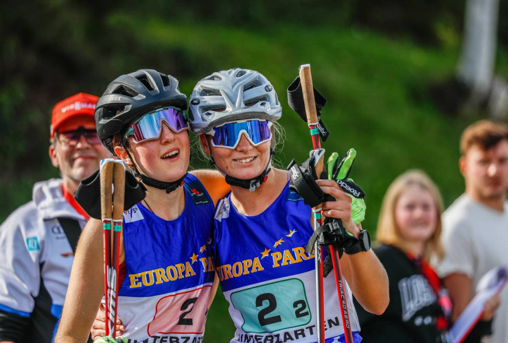 Maria Gerboth (GER), Cindy Haasch (GER), (l-r) nach ihrem Sieg