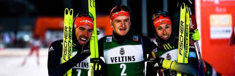 Strahlende Gesichter im deutschen Team: Johannes Rydzek (GER), Julian Schmid (GER), Eric Frenzel (GER), (l-r).