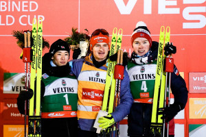 Das erste Podium der Saison: Ryota Yamamoto (JPN), Julian Schmid (GER), Jens Luraas Oftebro (NOR), (l-r)