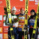 Die Gesamtsieger der Ruka Tour: Jarl Magnus Riiber (NOR), Julian Schmid (GER), Ryota Yamamoto (JPN), (l-r).