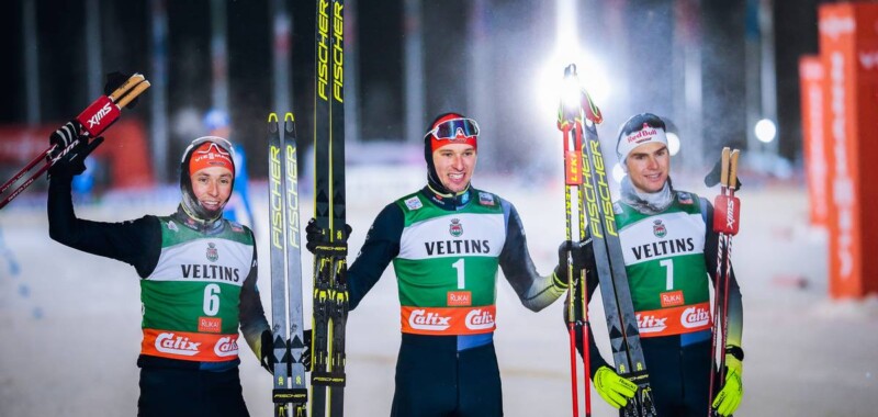 Vor einem Jahr im Weltcup bereits ganz oben: Eric Frenzel (GER), Terence Weber (GER), Vinzenz Geiger (GER), (l-r) in Ruka (FIN)