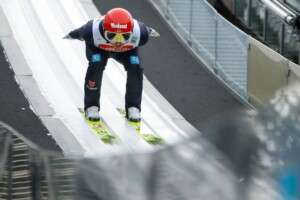 Terence Weber (GER) dominiert das COC-Wochenende in Ruka (FIN).