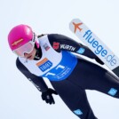 Nathalie Armbruster (GER) beim Sprung in Lillehammer