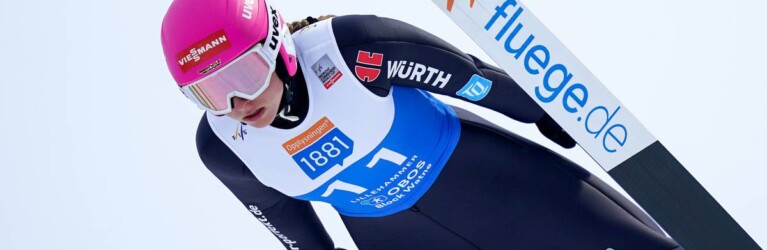 Nathalie Armbruster (GER) beim Sprung in Lillehammer