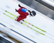 Lisa Hirner (AUT) auf dem Weg zu ihrem Sprung.