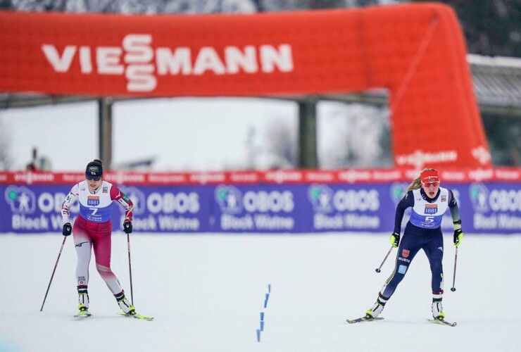 Jenny Nowak (GER) (r) musste sich gegen Yuna Kasai (JPN) zur Wehr setzen.