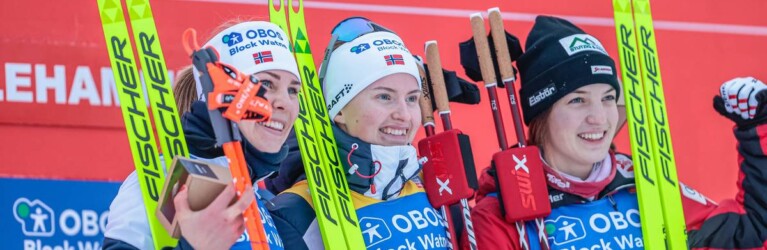 Die erfolgreichen Damen: Ida Marie Hagen (NOR), Gyda Westvold Hansen (NOR), Lisa Hirner (AUT), (l-r)