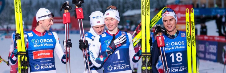 Glückwunsch vom großen Bruder: Einar Luraas Oftebro (NOR, 2.v.l.) gratuliert dem Sieger, Jarl Magnus Riiber (NOR, l) und Vinzenz Geiger (GER, r) schauen zu.