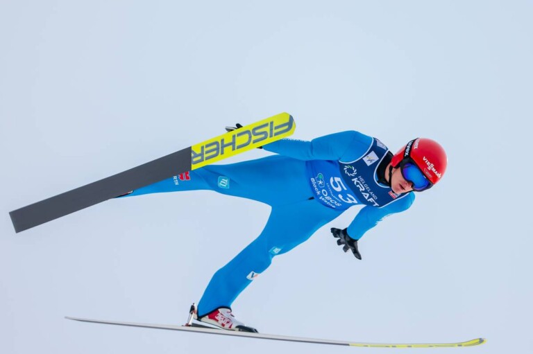 Julian Schmid (GER) war nach dem Sprung Siebter.