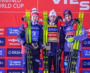 Das Podium: Jens Luraas Oftebro (NOR), Jarl Magnus Riiber (NOR), Vinzenz Geiger (GER), (l-r)