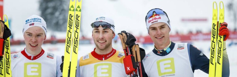 Die siegreichen Herren: Jens Luraas Oftebro (NOR), Jarl Magnus Riiber (NOR), Vinzenz Geiger (GER), (l-r)