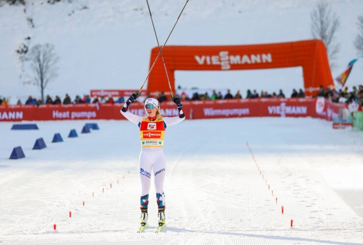 Gyda Westvold Hansen (NOR) gewinnt in Ramsau.