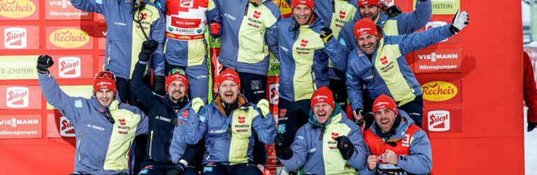 Teamfoto mit Weltcupsieger: Vinzenz Geiger (GER)