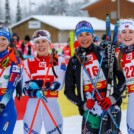 Ema Volavsek (SLO), Ida Marie Hagen (NOR), Veronica Gianmoena (ITA), Mille Marie Hagen (NOR), (l-r) setzen ein Zeichen gegen den Olympia-Ausschluss der Kombiniererinnen.