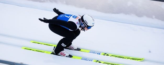 Gyda Westvold Hansen (NOR) bei ihrem Sprung