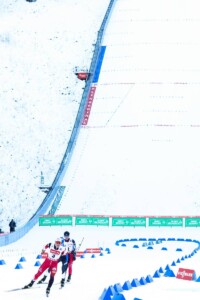 Inzwischen sieht es in Klingenthal einigermaßen winterlich aus.