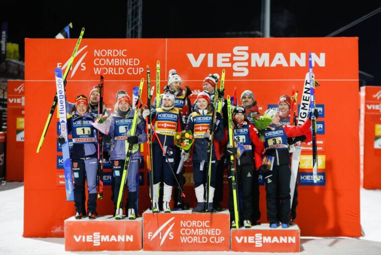 Das Podium: Manuel Faisst (GER), Jenny Nowak (GER), Nathalie Armbruster (GER), Julian Schmid (GER), Jens Luraas Oftebro (NOR), Ida Marie Hagen (NOR), Gyda Westvold Hansen (NOR), Joergen Graabak (NOR), Franz-Josef Rehrl (AUT), Lisa Hirner (AUT), Annalena Slamik (AUT), Lukas Greiderer (AUT), (l-r) - FIS world cup nordic combined men, mixed team HS97/4x5km, Otepaeae (EST).