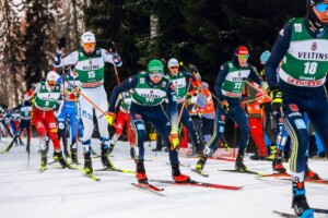 Fabian Riessle (GER) mit Manuel Faißt und Terence Weber (mittlere Reihe)