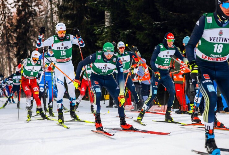 Fabian Riessle (GER) mit Manuel Faißt und Terence Weber (mittlere Reihe)