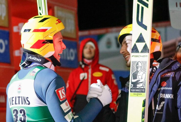 Eero Hirvonen (FIN) und Ilkka Herola (FIN) (l-r) freuen sich über ein gutes Ergebnis.