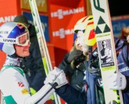 Fairplay: Johannes Lamparter (AUT) und Ilkka Herola (FIN) (l-r) tauschen Glückwünsche aus.