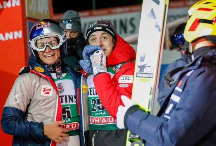 Johannes Lamparter (AUT), Thomas Rettenegger (AUT), Ilkka Herola (FIN), (l-r) freuen sich über ihre Leistungen.