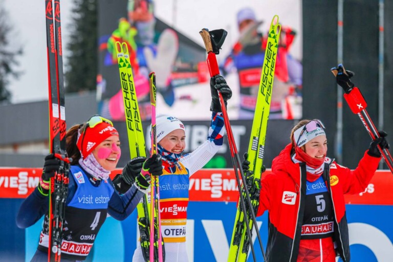 Die Top 3 der Damen: Nathalie Armbruster (GER), Gyda Westvold Hansen (NOR), Lisa Hirner (AUT), (l-r)
