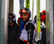 Raffaele Buzzi (ITA) fährt nach unten - mit dem Lift.