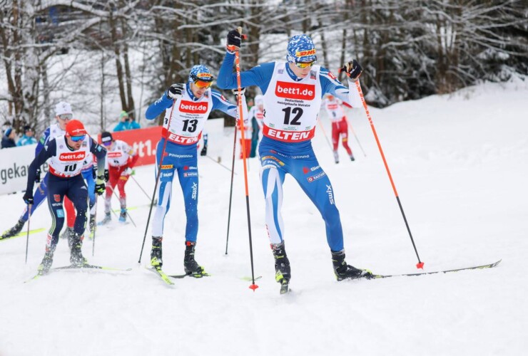 Starke Laufgruppe: Johannes Rydzek folgt Ilkka Herola (FIN) und Eero Hirvonen (FIN), (l-r).