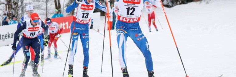 Starke Laufgruppe: Johannes Rydzek folgt Ilkka Herola (FIN) und Eero Hirvonen (FIN), (l-r).