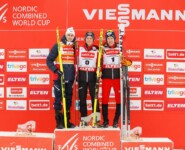 Das Podium in Klingenthal am Sonntag: Jarl Magnus Riiber (NOR), Johannes Lamparter (AUT), Franz-Josef Rehrl (AUT), (l-r) machten die Topplatzierungen unter sich aus.