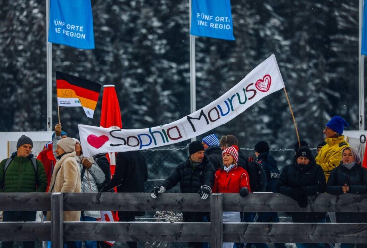 Auch Sophia Maurus hat ihre Fans an der Schanze in Seefeld.