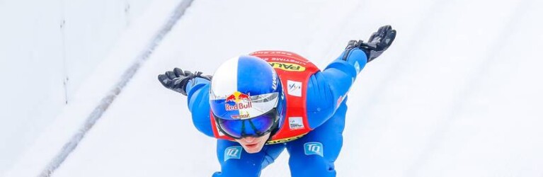 Vinzenz Geiger (GER) brachte sich mit seinem Sprung in eine gute Ausgangsposition.