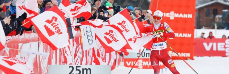 Johannes Lamparter (AUT) hat genug Zeit, mit der Fahne einzulaufen.