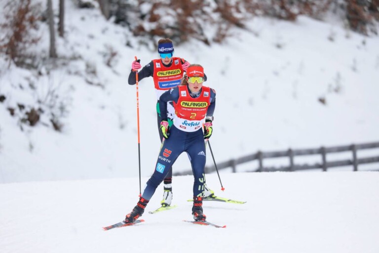 Annika Sieff (ITA) und Nathalie Armbruster (GER), (l-r) beim Kampf um Platz zwei