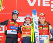 Das Damen-Podium: Annika Sieff (ITA), Gyda Westvold Hansen (NOR), Nathalie Armbruster (GER), (l-r)
