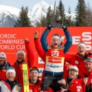 Johannes Lamparter (AUT) und Team Österreich freuen sich über den Triple-Sieg.