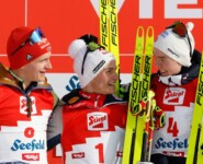 Strahlende Gesichter auf dem Podium: Julian Schmid (GER), Johannes Lamparter (AUT), Jens Luraas Oftebro (NOR), (l-r)